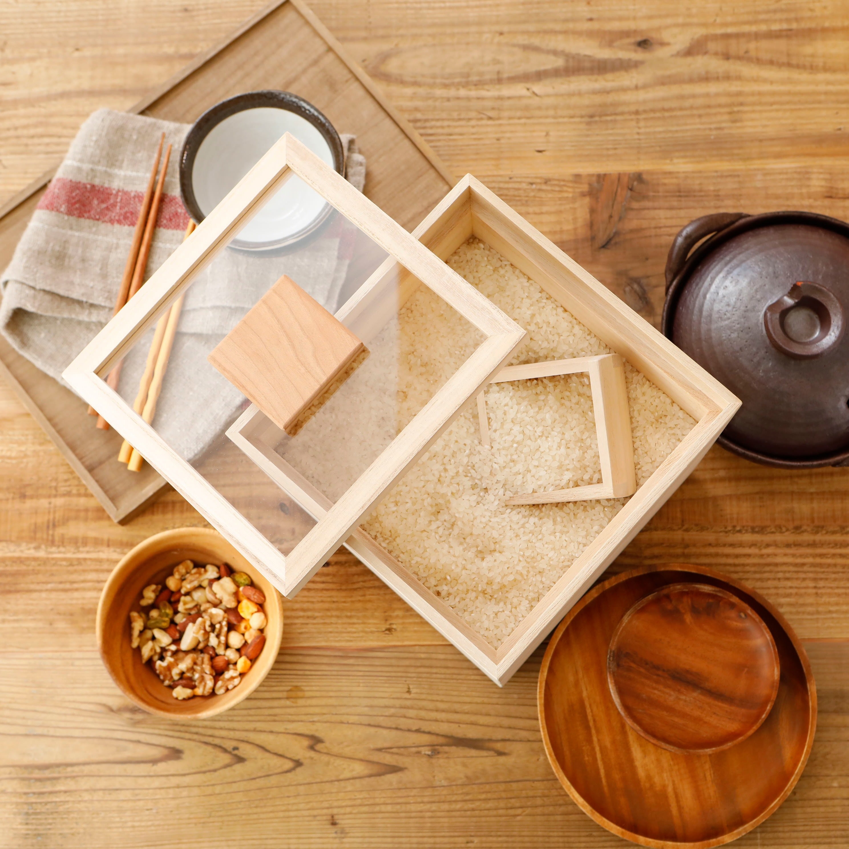 Eco-Friendly Paulownia Wood Rice Bin with Magnetic Measuring Cup