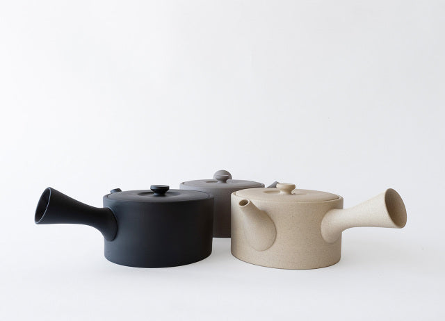 Tokoname-yaki teapot | IROIRO 02/03 - JINSUI -