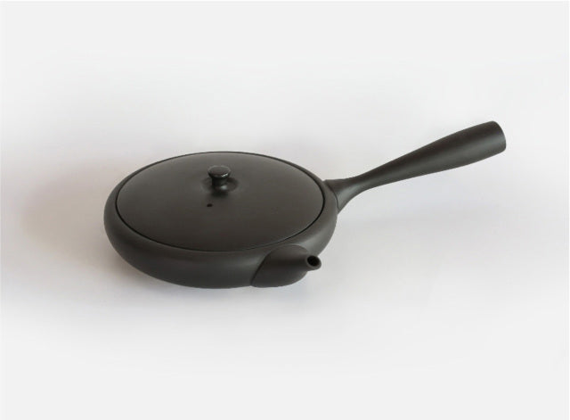 Tokoname-yaki teapot | TOKI - JINSUI -