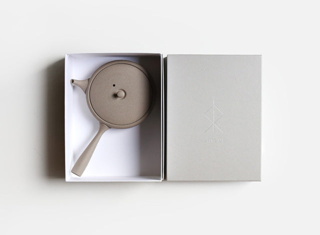 Tokoname-yaki teapot | TOKI - JINSUI -