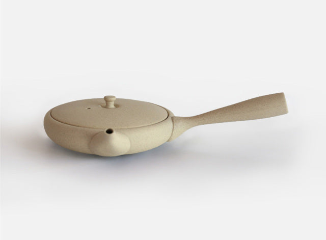 Tokoname-yaki teapot | TOKI - JINSUI -