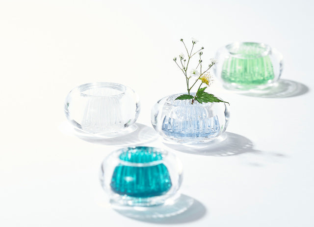 Flower vase | Michikusa - +d (Plus-d) -