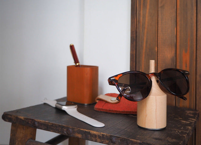 Glasses stand | GLASSES PLACE - M.SCOOP -