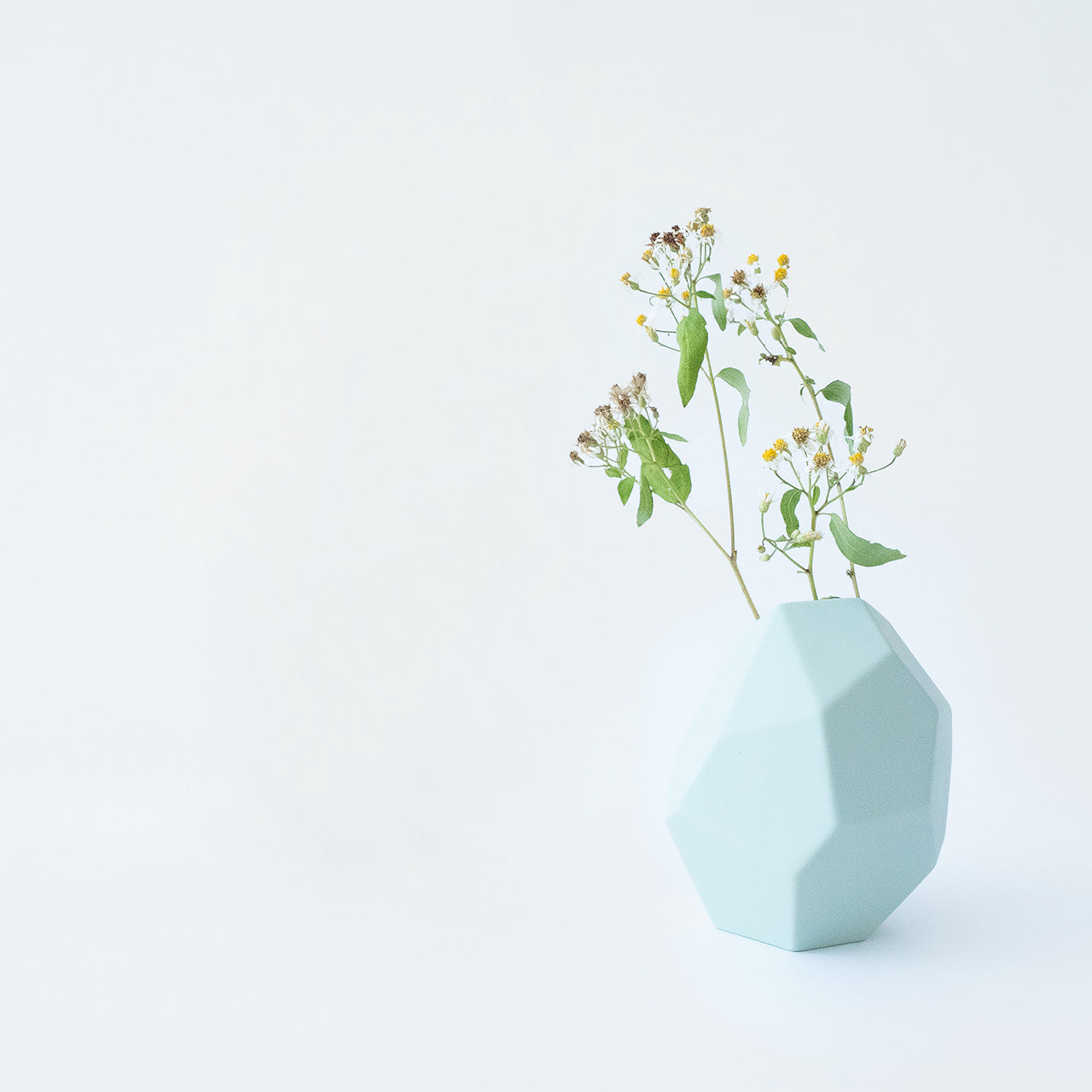 corock Flower Vase | Hasami Ware - nucca -
