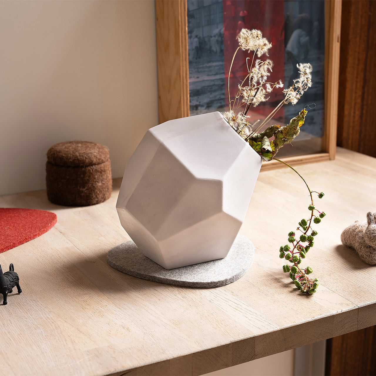 corock Flower Vase | Hasami Ware - nucca -