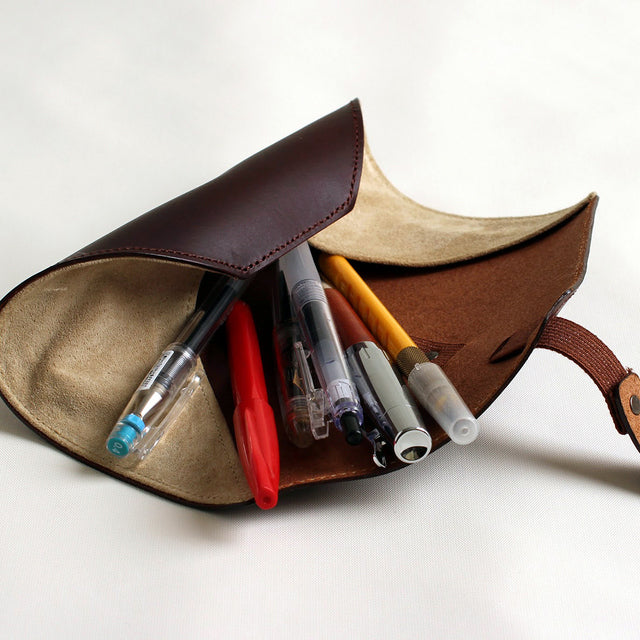 Single leather pen case "rotolo" - emupiu -