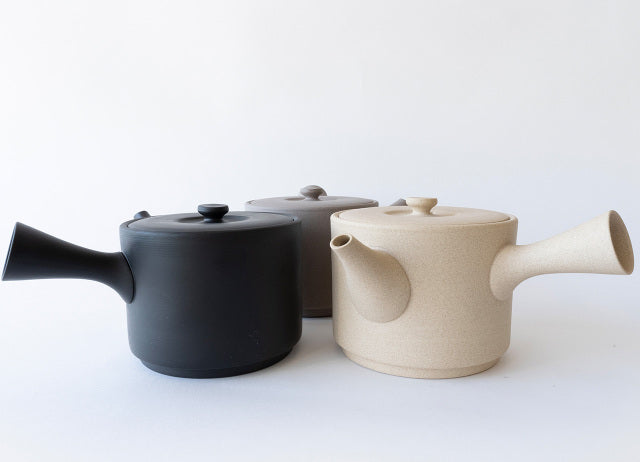Tokoname-yaki teapot | IROIRO 02/03 - JINSUI -