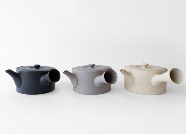 Tokoname-yaki teapot | IROIRO 02/03 - JINSUI -