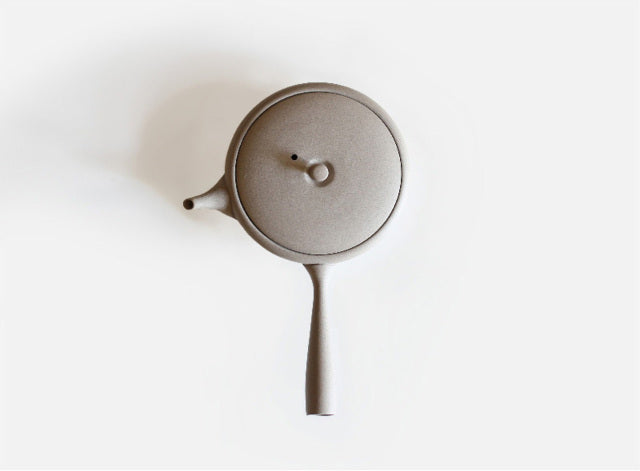 Tokoname-yaki teapot | TOKI - JINSUI -