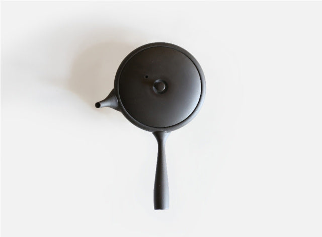Tokoname-yaki teapot | TOKI - JINSUI -