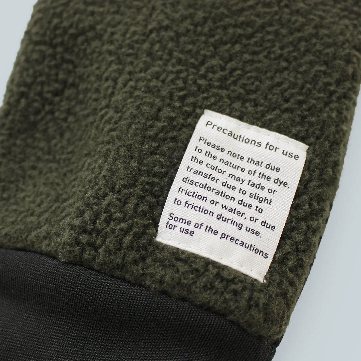 Fleece and label of Kuroda gloves