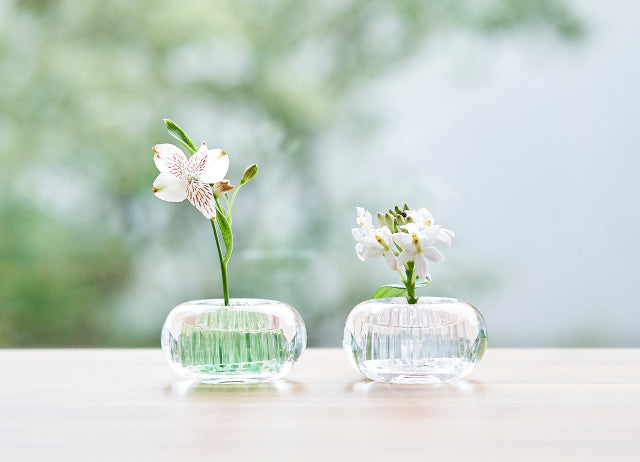 Flower vase | Michikusa - +d (Plus-d) -