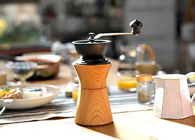 Wooden coffee mill "COFFEE MILL" - MokuNeji × Kalita -