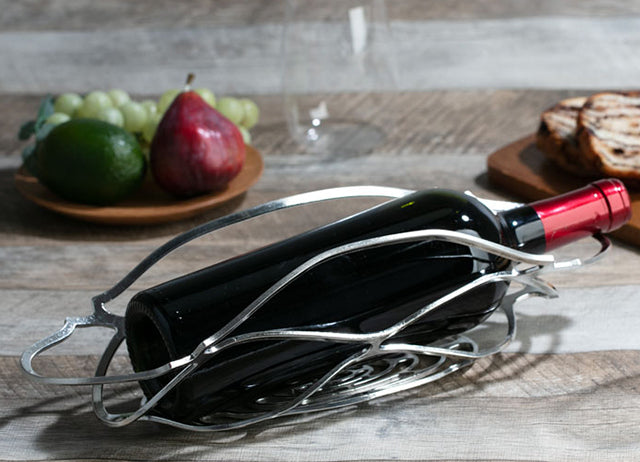 Curved vessel KAGO -Nousaku-
