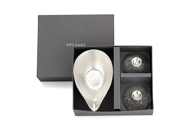 [Gift set] Mount Fuji FUJIYAMA Tin & gold leaf sake set - Nousaku-