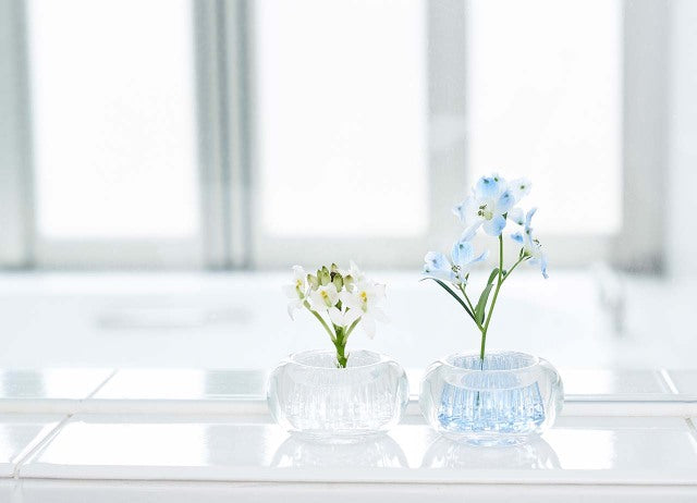 Flower vase | Michikusa - +d (Plus-d) -